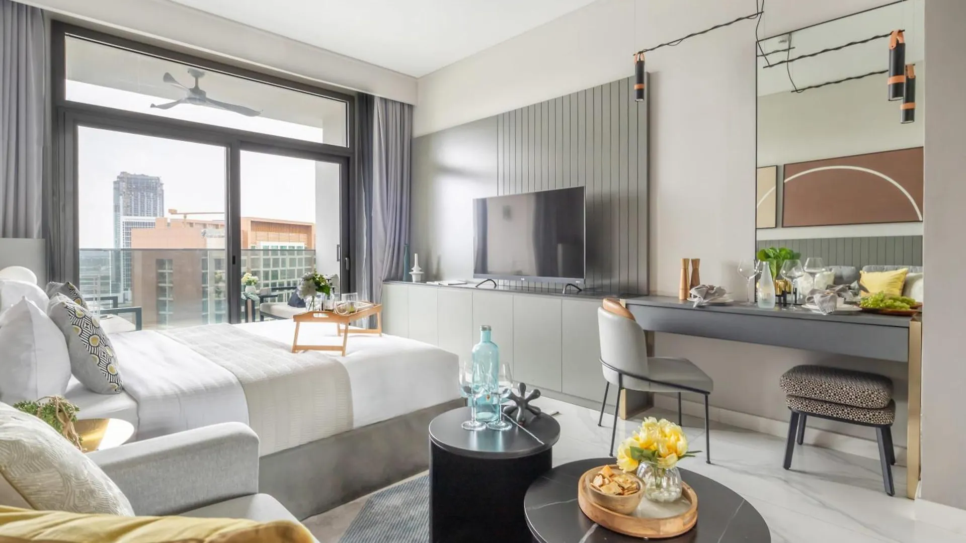 Apartment Frank Porter - Mag 318 Dubai United Arab Emirates